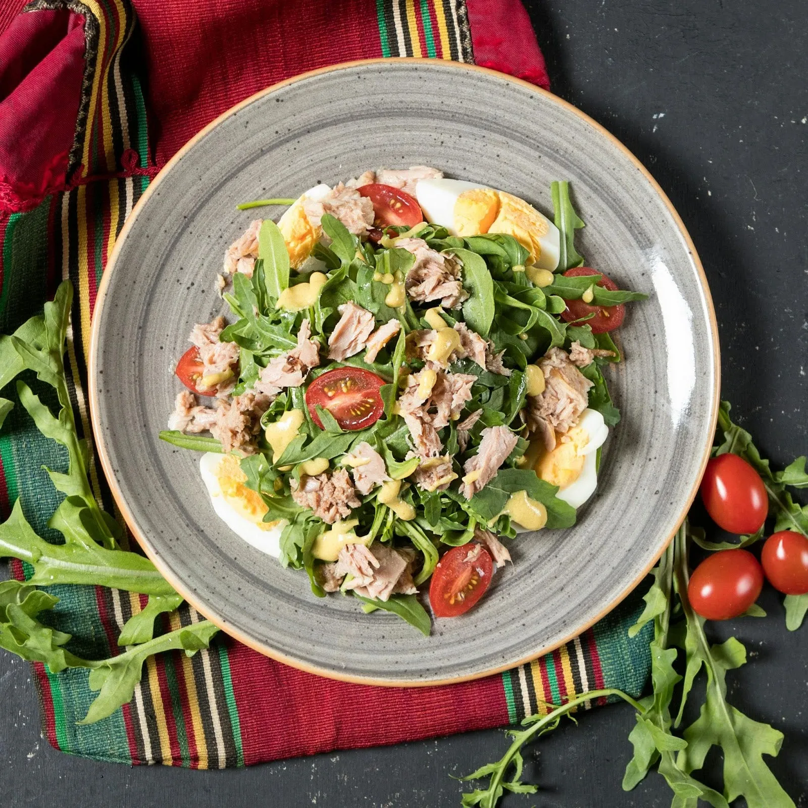 Essential nutrients for gut and thyroid health
